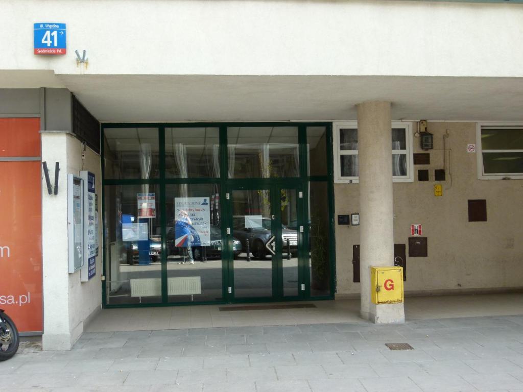 Kwatera Na Wspolnej Warschau Exterior foto